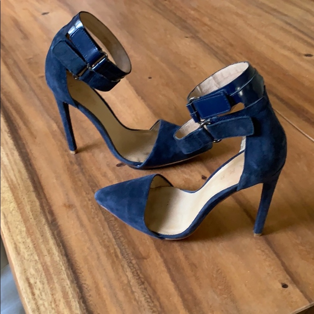 Women’s blue suede L.A.M.B. heels